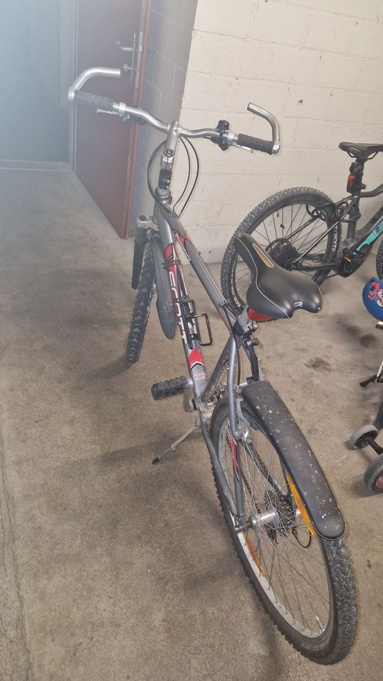 Scott Biciclette: Mountainbike Scott Purgatory, Preis VB – Usato da Richterswil venduto da ViceCity 2