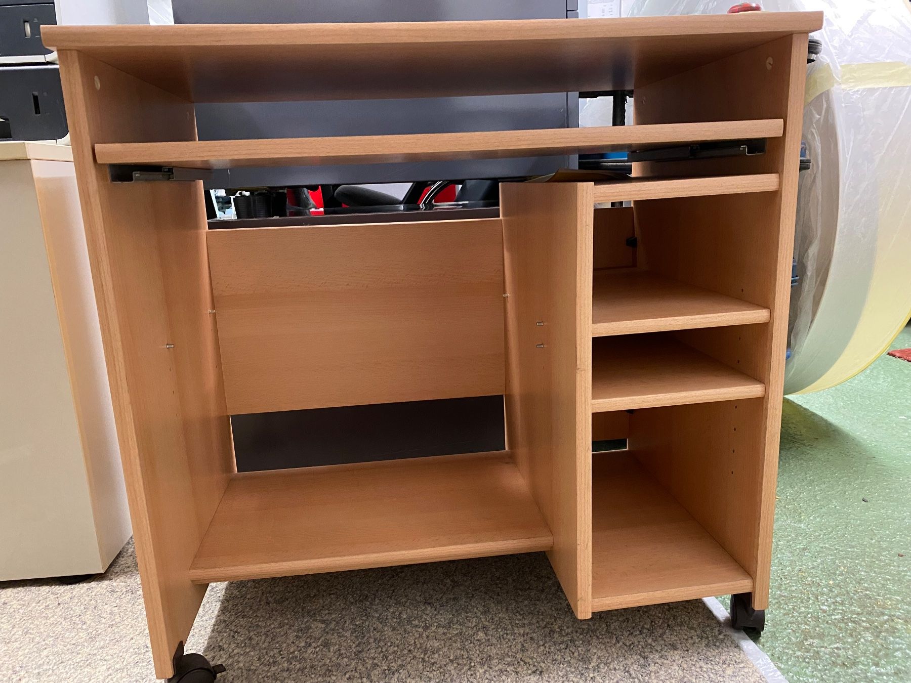 Bureaux: Computertisch – D'occasion à Hägglingen par Karin0802 2