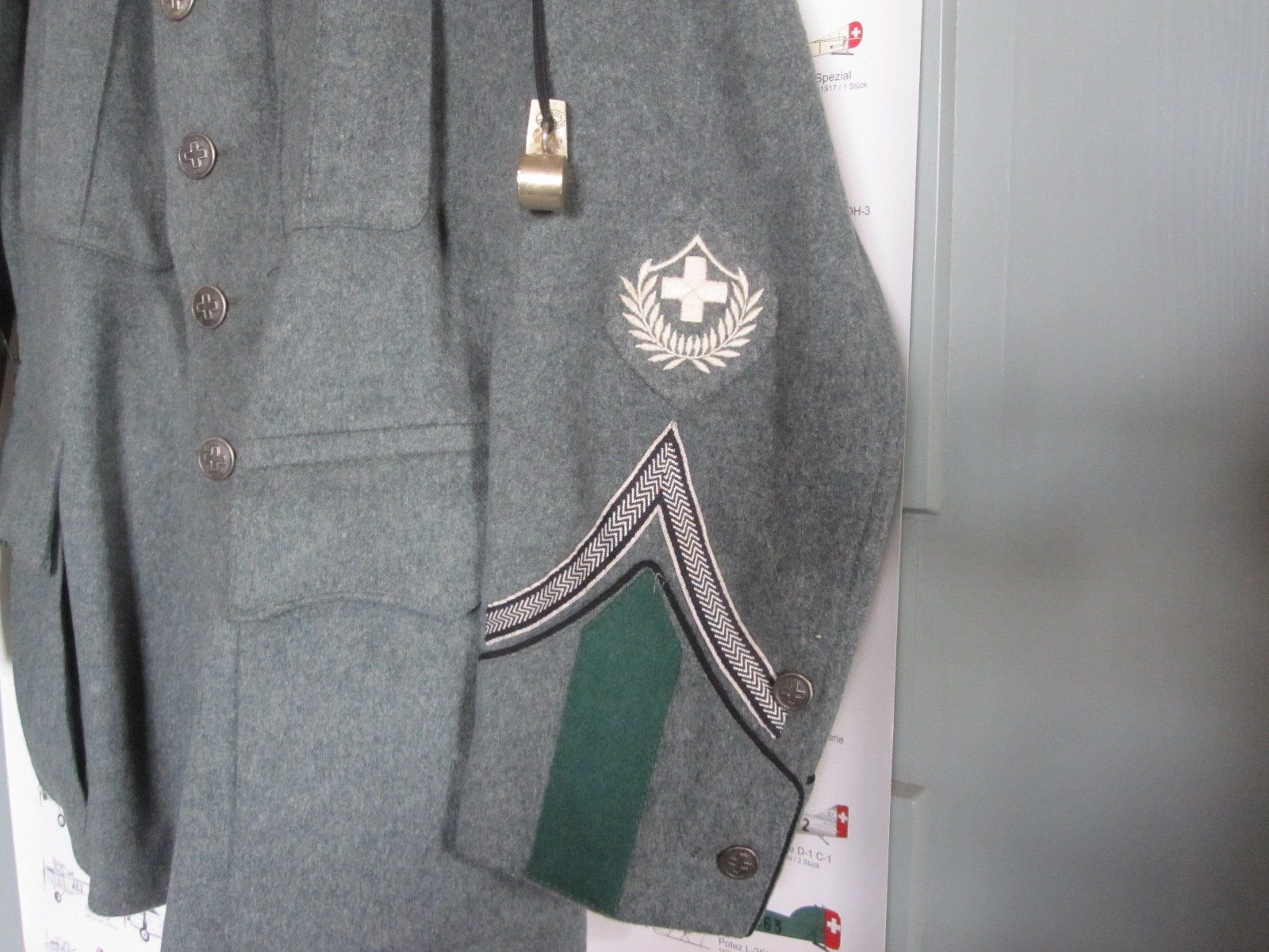 Armée suisse Uniformes: Wachmeister Uniform ord. 40 – D'occasion à Worb par Santosdumont 1