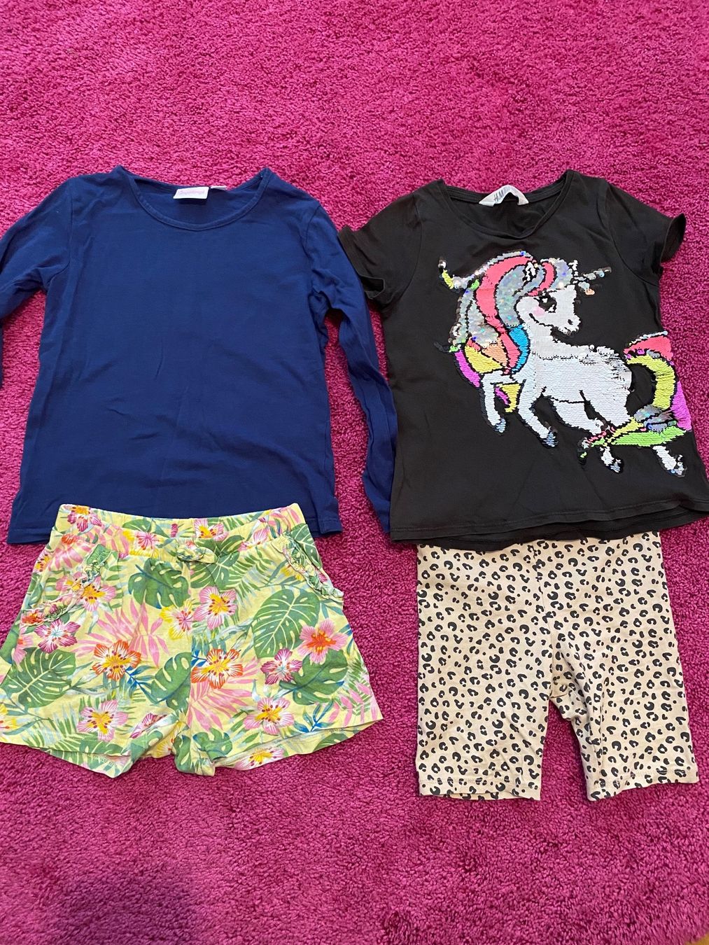 Lotti & Set di vestiti: Kleiderpaket Mädchen Gr. 110/116 – Usato da Winterthur venduto da Baby117