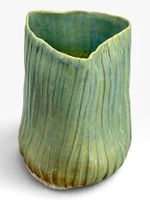 Jef de Panthou – Petit vase en céramique émaillée céladon