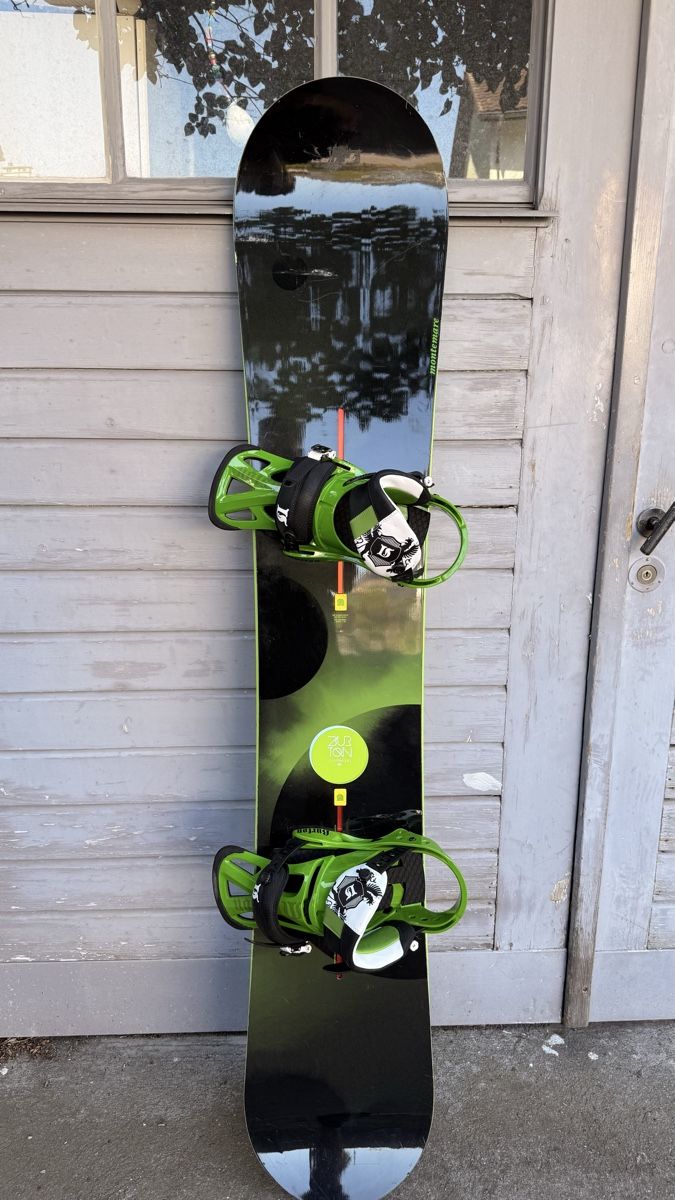 Burton Board: Burton Snowboard Supermodel 68 – Usato da Näfels venduto da M_U_D