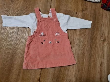 Kleid mit Pullover Gr. 62/68