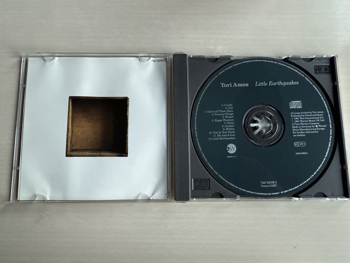 CD: Tori Amos - Little Earthquakes CD – Usato da Oberried Brienz venduto da Chyara 2