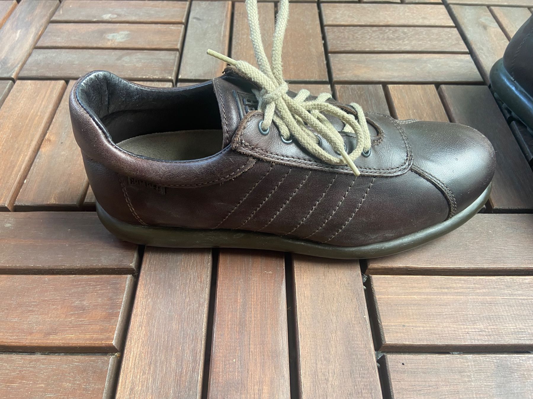 Camper Scarpe da uomo: Vintage Camper Schuhe  braun Leder Gr.40 – Usato da Zürich venduto da jul_mx8k 1