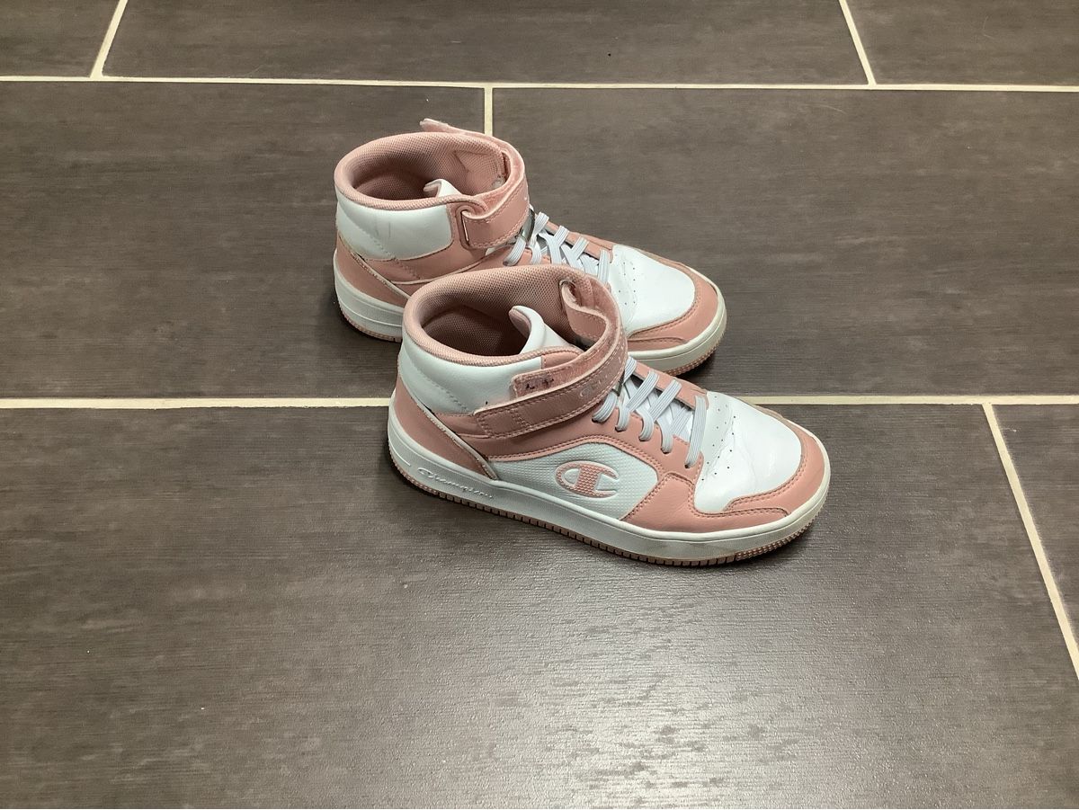 Champion Scarpe per ragazze: Champion Sneaker Gr. 36 – Usato da Brugg AG venduto da Sweety_pie 1