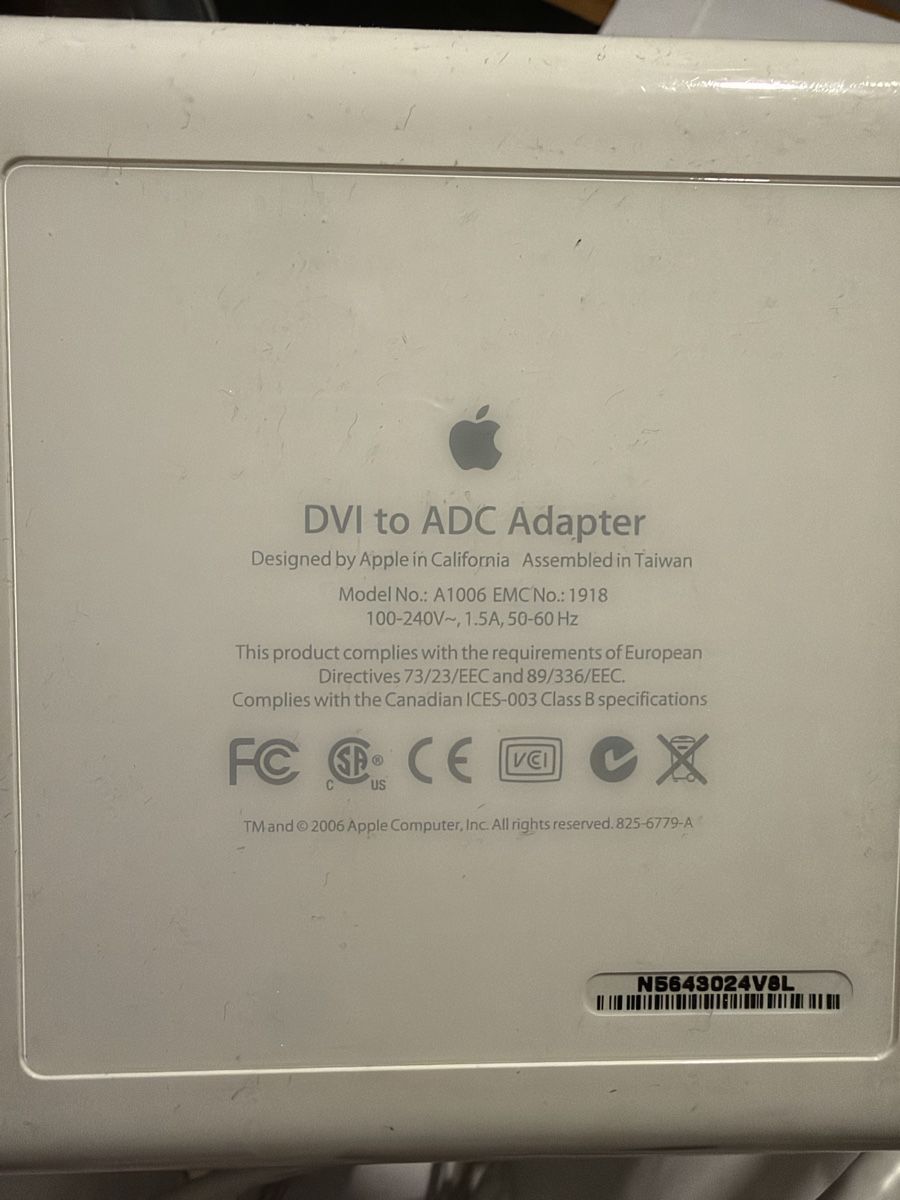 Apple PC: Apple Cube G4 mit 22' Cinema Display – Usato da Pfungen venduto da ric_739 3