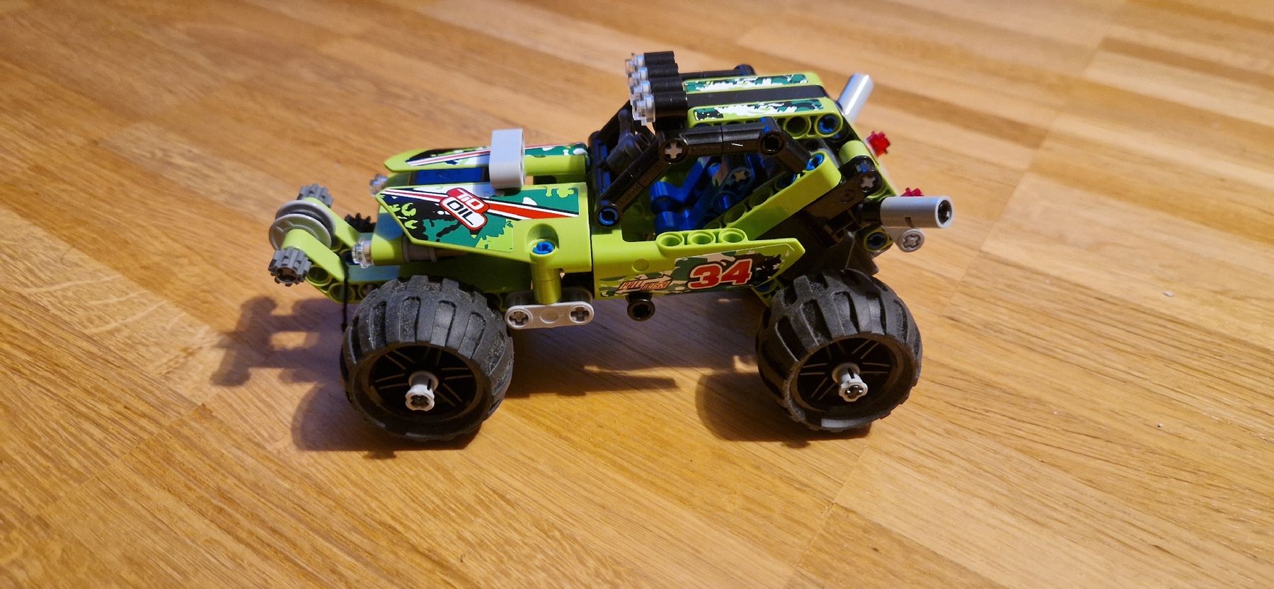 Lego Kit di costruzioni: LEGO Technic 42027 Desert Racer, Vollständig – Usato da Riehen venduto da Aconitum