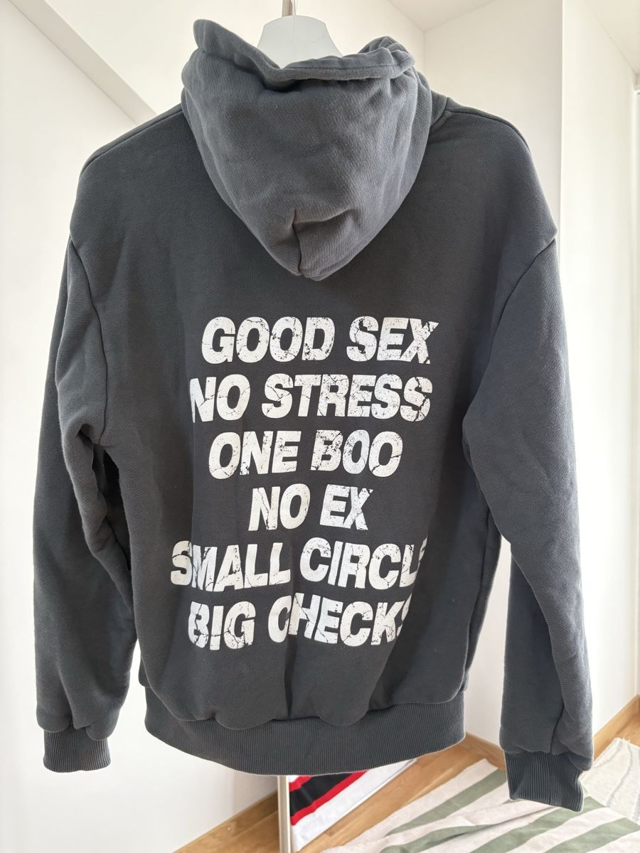Pulls & Sweat-shirts: DREAMD Kapuzenpullover – D'occasion à Weisslingen par Ali_z8vw