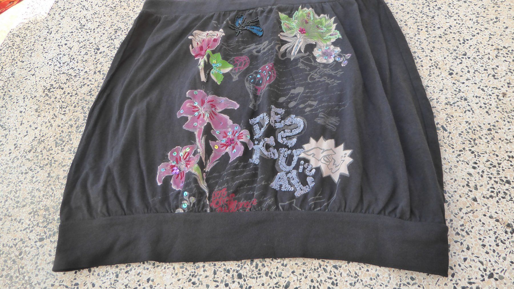 Desigual Top: Top ohne Träger Gr 38 Desigual – Usato da Sargans venduto da Benziner 1