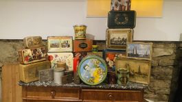 Antike Blechdosen Sammlung