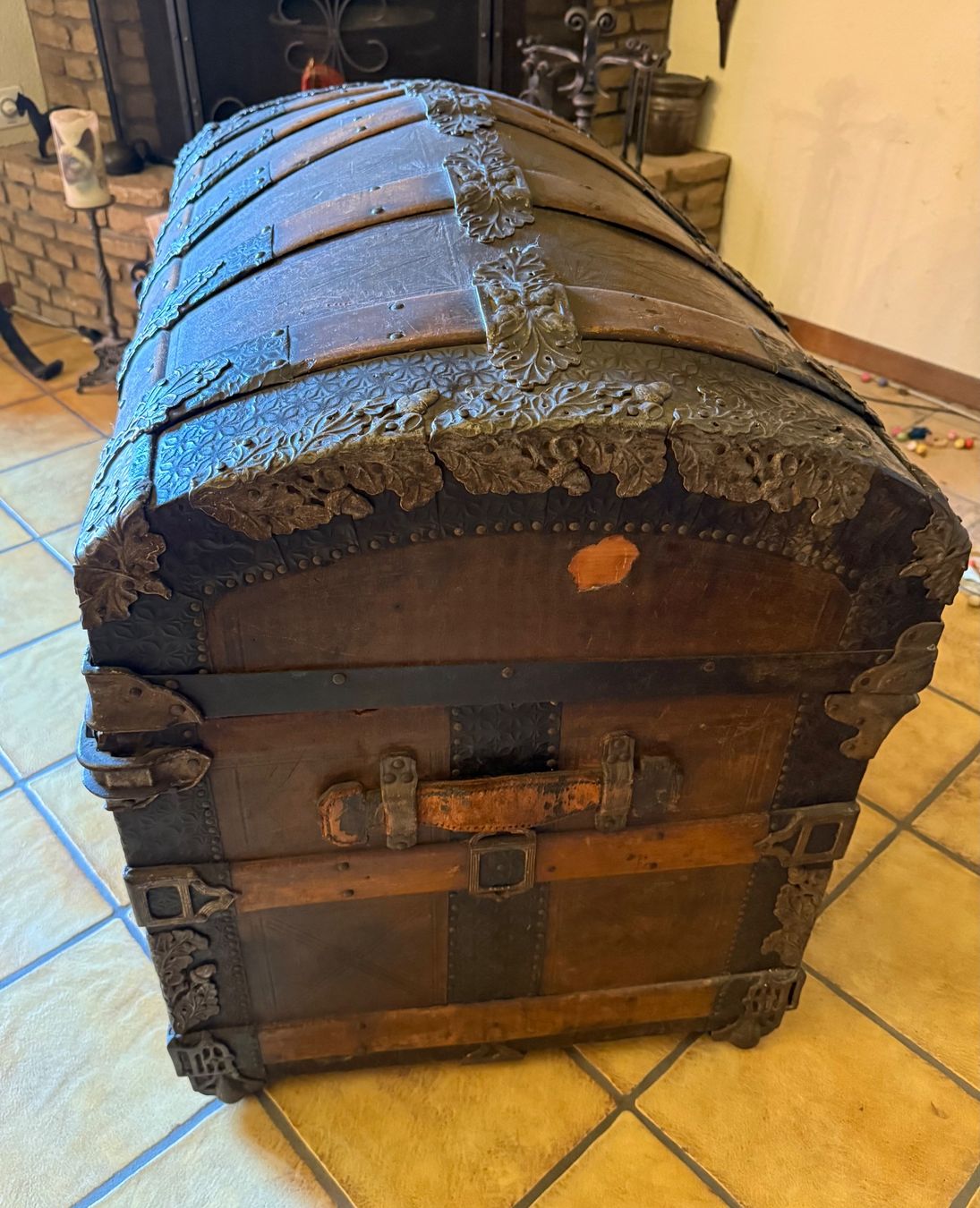 Truhen: Alter Reisekoffer Truhe – Gebraucht aus Glattbrugg von Xena14 2