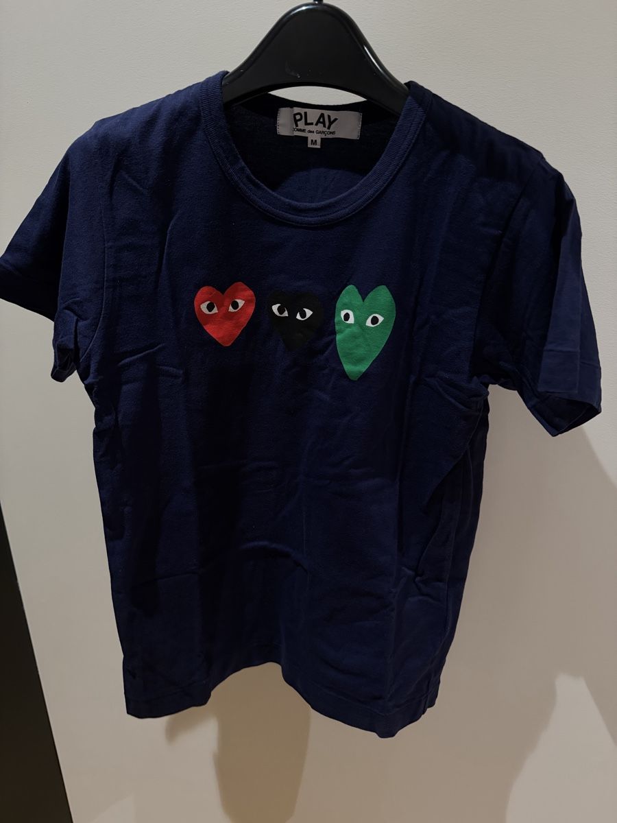 Comme Des Garcons T-shirt: Comme des Garcons T-Shirt Navy – Usato da Thalwil venduto da kirakirashop