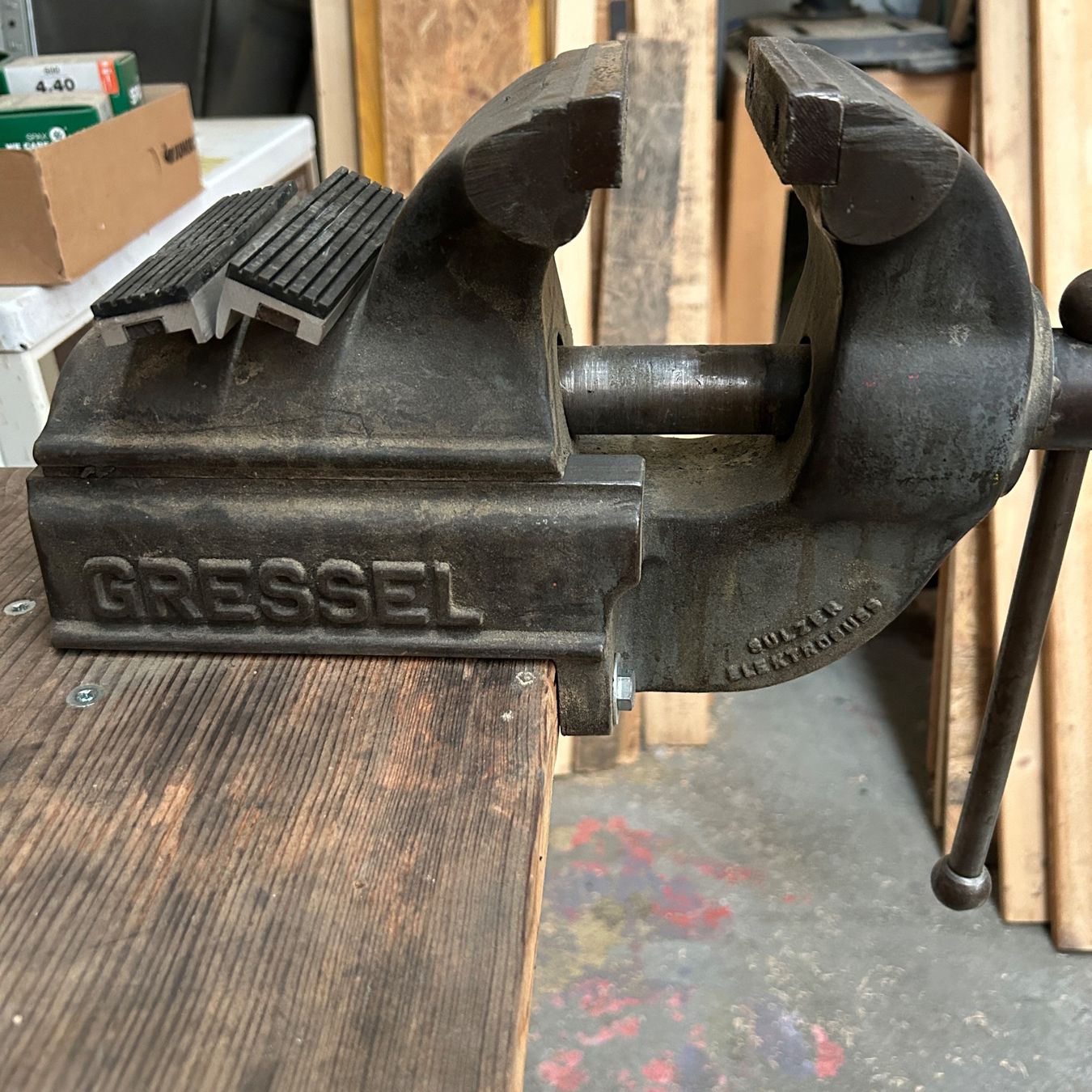 Gressel Tous les outils: Kleiner Gressel Schraubstock 125 mm mit Gummi Backen – D'occasion à Untersiggenthal par sinamoll 4