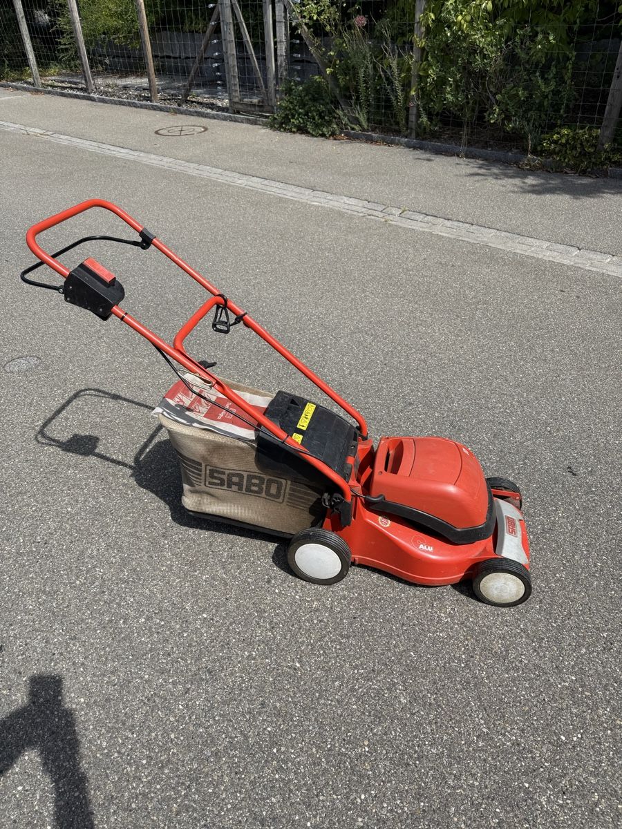 Tondeuses à gazon: Elektro Rasenmäher SABO – D'occasion à Zürich par mai_zw58 4