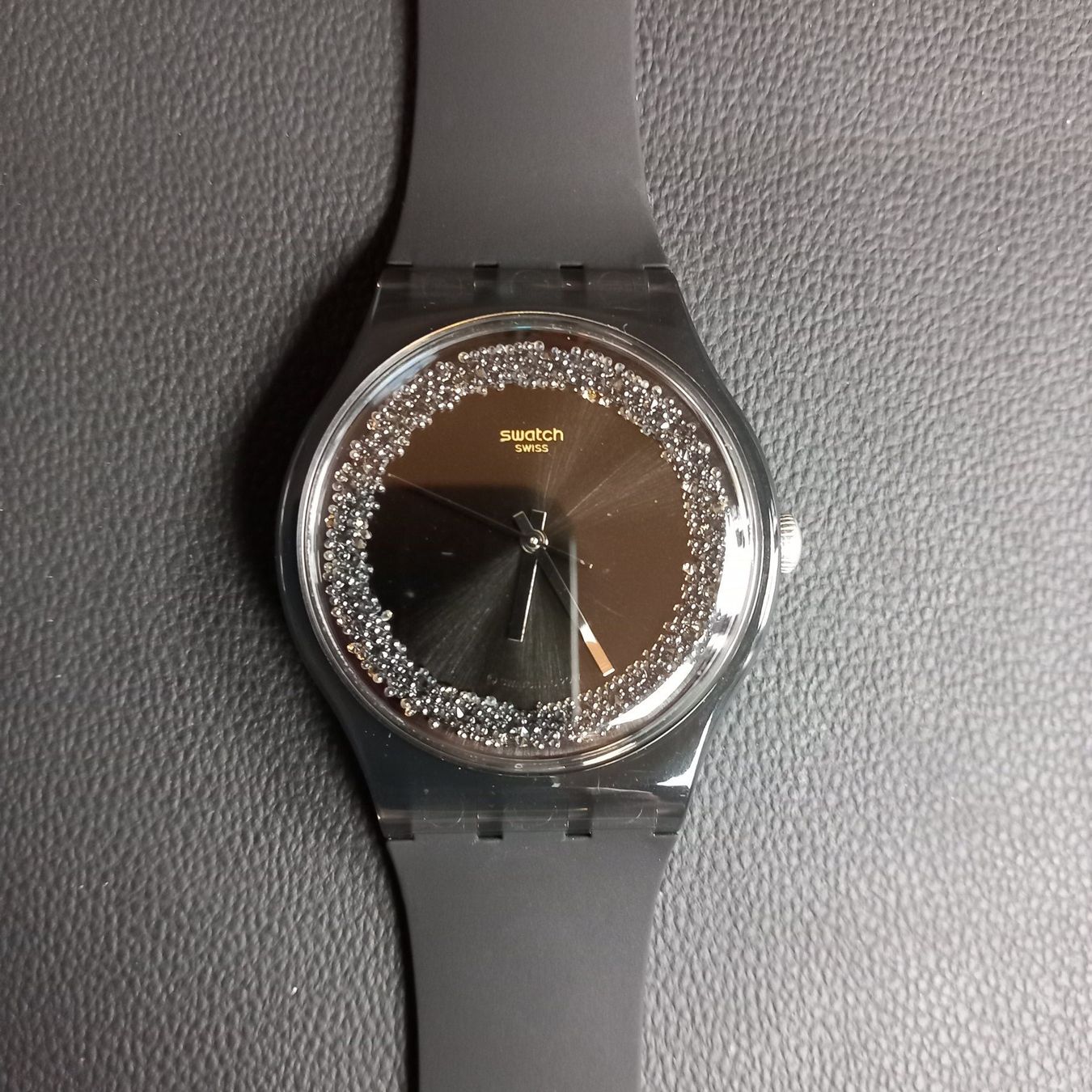 Swatch Orologi: Swatch Original 41 Darksparkles neuve – Nuovo e nell'imballaggio originale da La Chaux-de-Fonds venduto da Swiss_LP_Records 1