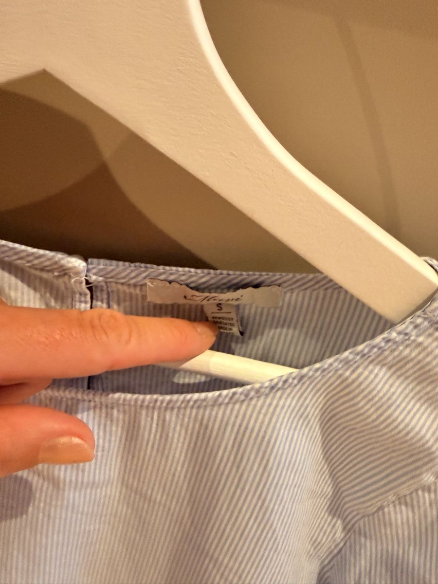 Chemisiers: Bluse gestreift hellblau weiss Grösse S – D'occasion à Herzogenbuchsee par LA33 1