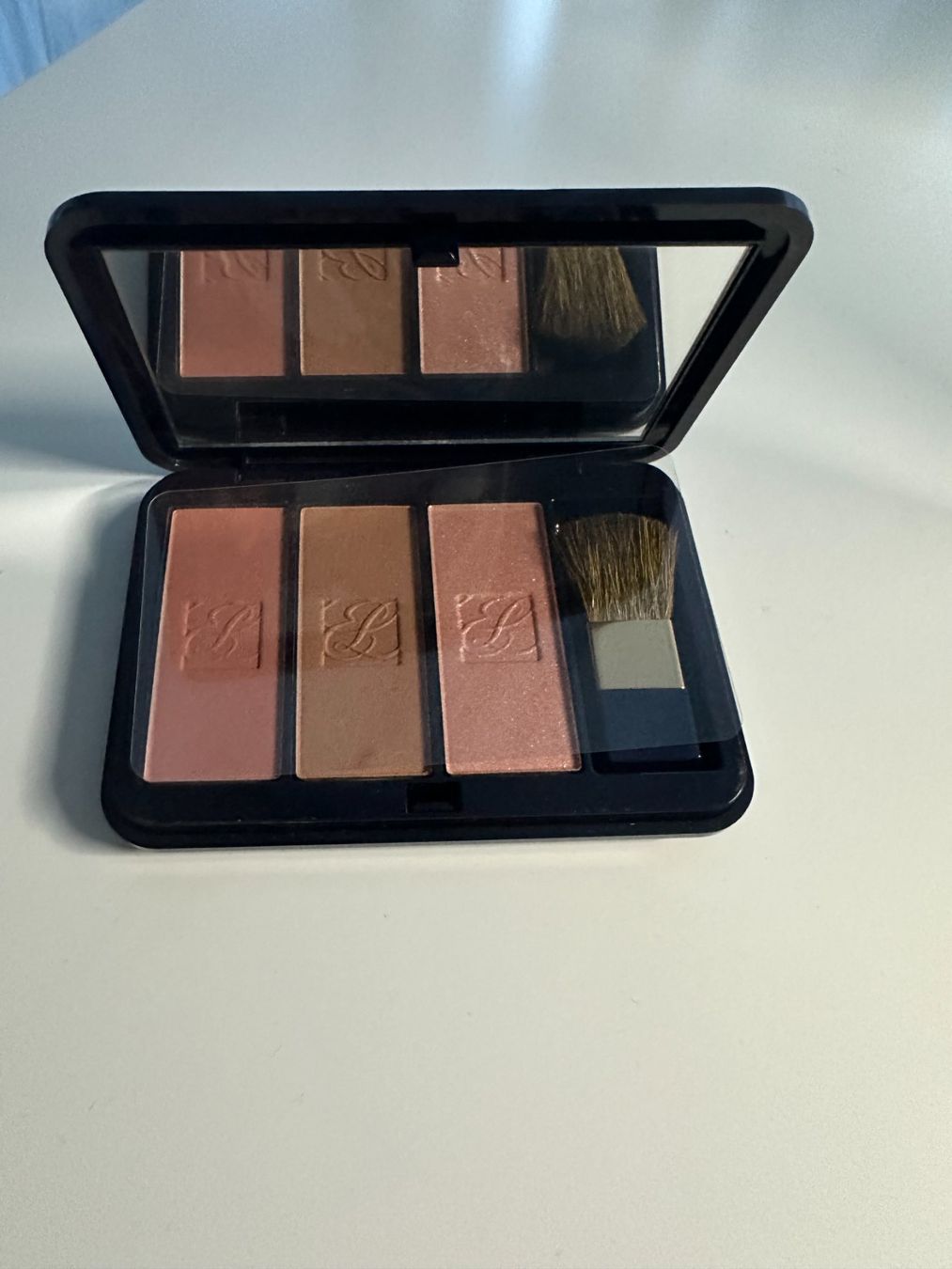 Estée Lauder Make-up: Estée Lauder bronze goddess soft matte bronzer – Nuovo (secondo la descrizione) da Courgevaux venduto da Qwertz111320 2