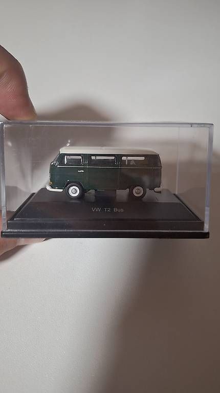 Volkswagen Modellautos: VW Bus 1:87 – Gebraucht aus Chur von Rafael.Sch