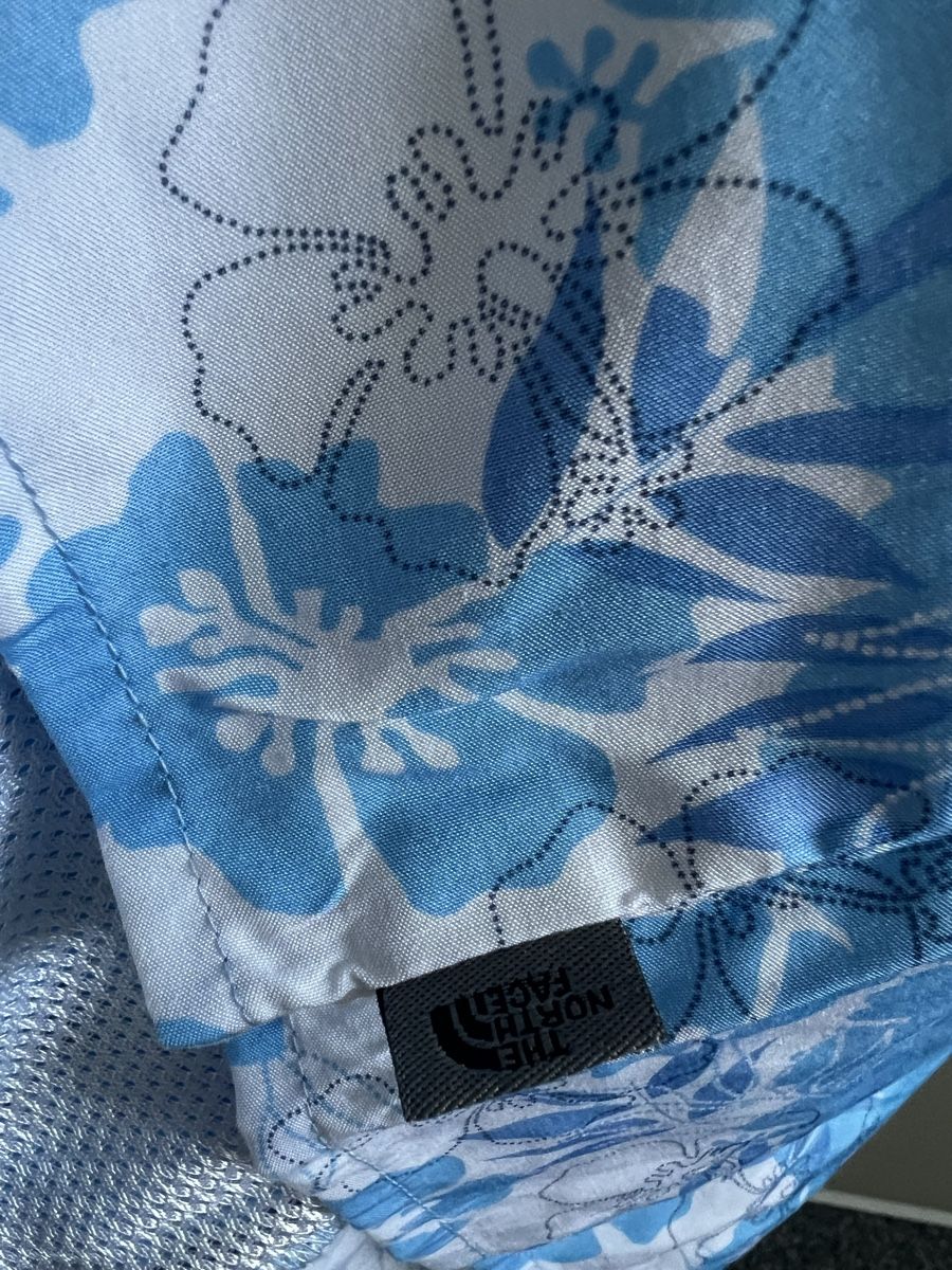 North Face Camicette: North Face Wanderflüge blau Gr.m38 neu – Nuovo (secondo la descrizione) da Bottighofen venduto da fritz-81 3