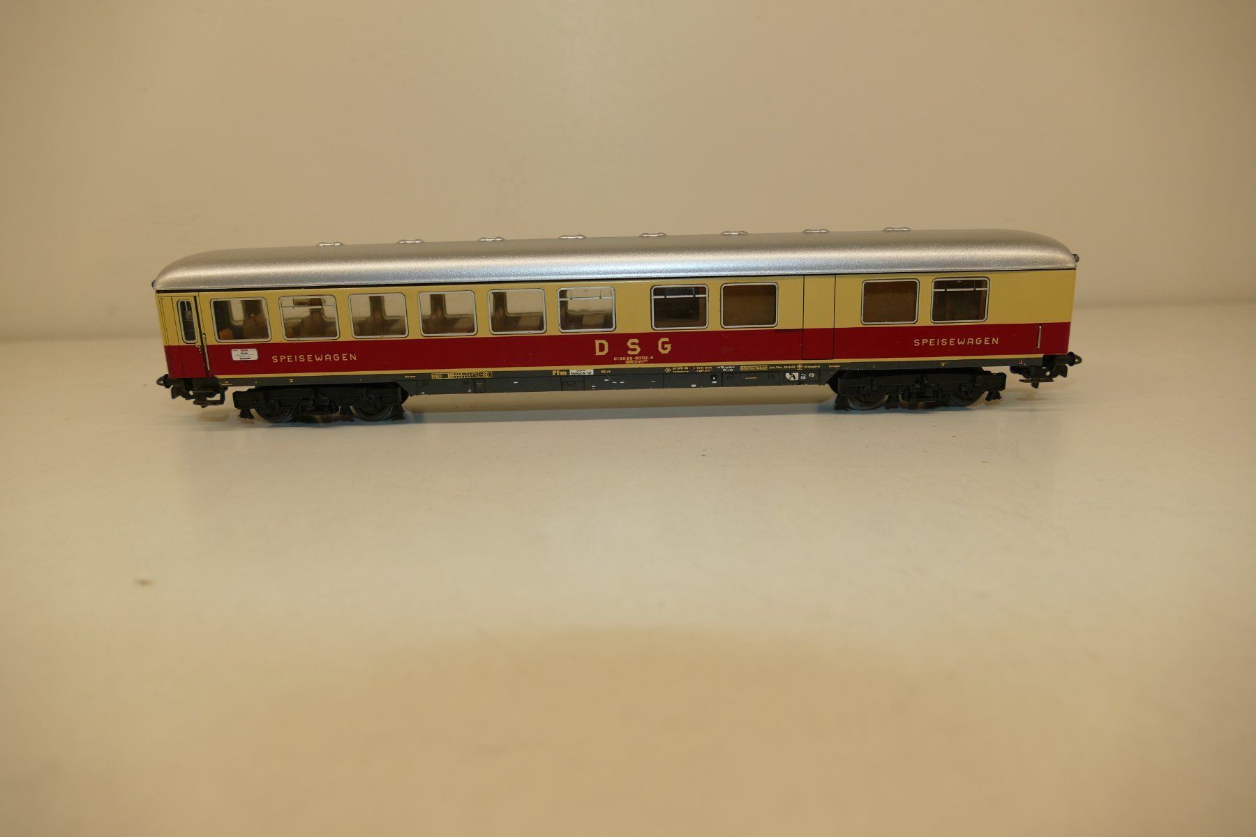 Märklin Modellini di ferrovie: Märklin H0: DB TEE/IC-Speisewagen – Usato da Niederhasli venduto da rail-duerst