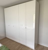 IKEA- 3 caisonns avec portes en verre 
