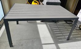 Balkon-/Gartentisch