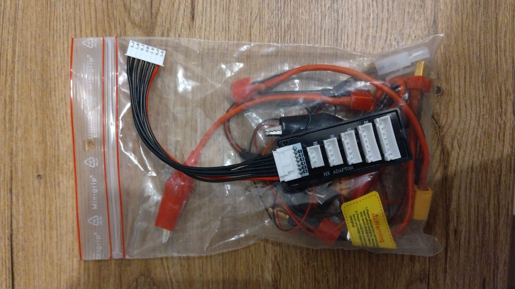 Batterie, Caricabatterie & Alimentatori: HTRC Single Channel 10A Charger GRATIS VERSAND – Nuovo (secondo la descrizione) da Freienbach venduto da Rwelli 2