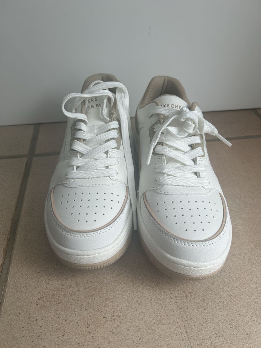 Skechers Scarpe da donna: Skechers Trainingschuhe gr.38 – Usato da Winznau venduto da PrettyPrincess__ 1