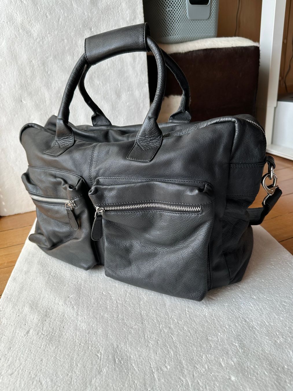 Taschen: Geräumige Leder Tasche schwarz von Kitchener items – Neu (gemäss Beschreibung) aus Gümmenen von FelizitasHermann 5