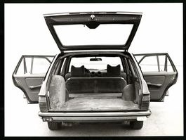 Fotografie Auto Mercedes Benz T-Reihe, K