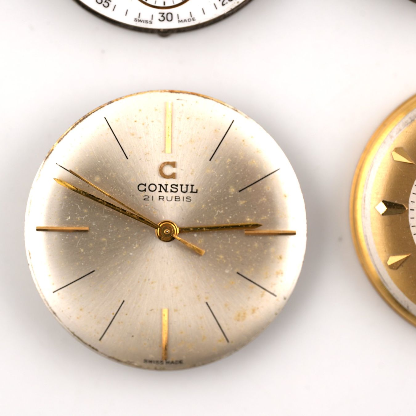 Orologi: Lot Uhrwerke – Difettoso da Basel venduto da Edelmetallhaus24 4