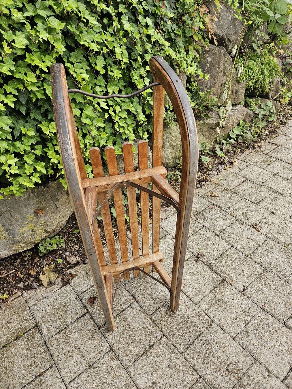 Schlitteln: alter Schlitten – Gebraucht aus Haslen GL von Sandra40 2