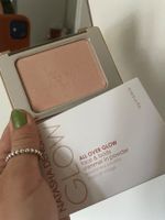 Natasha Denona All Over Glow Face and Body Shimmer In Powder