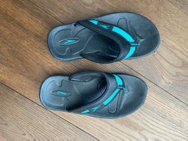 Zehen Flipflops Gr.37 schwarz mit türkis; sommerlich und NEU