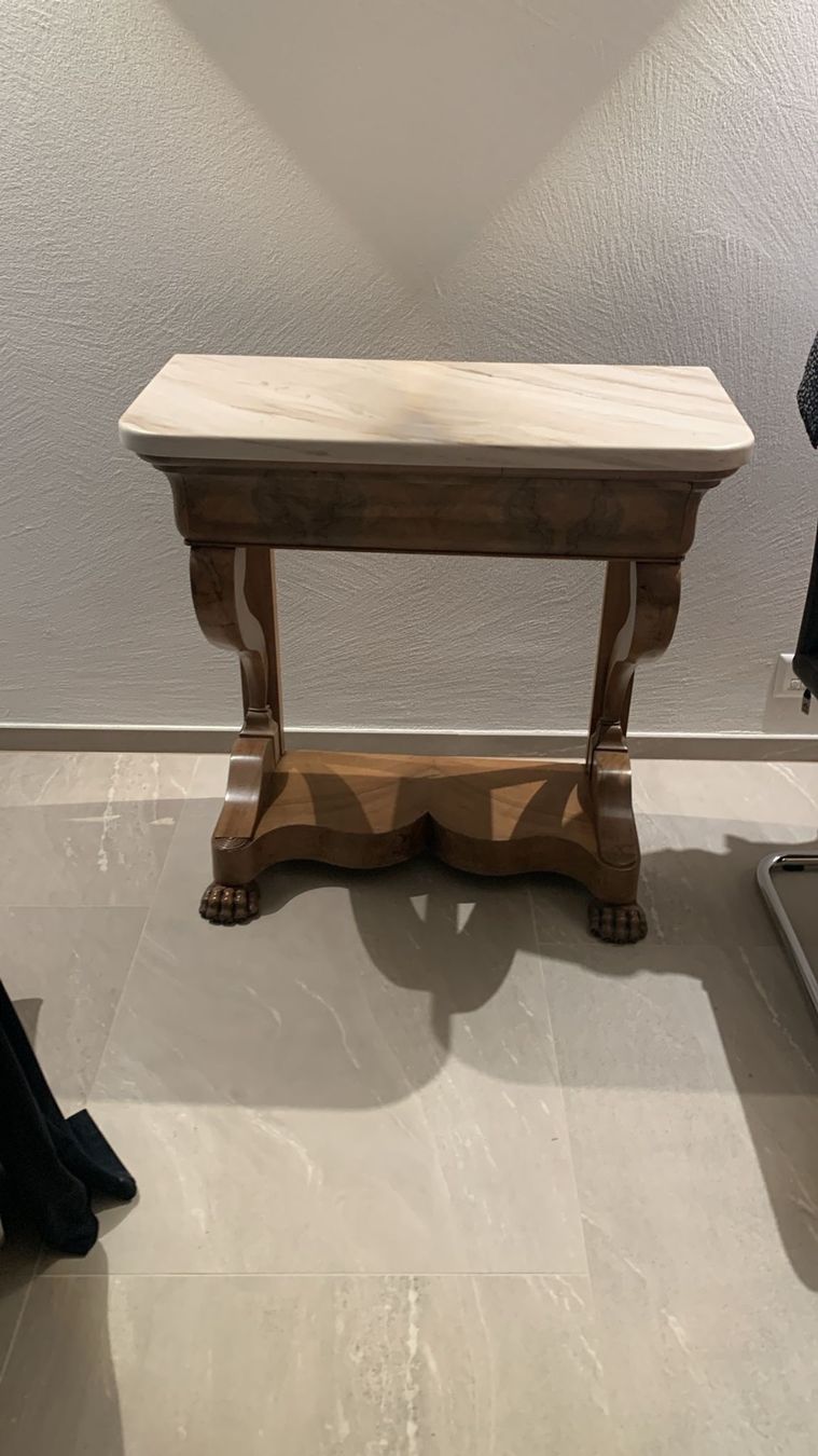 Console: Antiker Konsolentisch mit Marmorplatte, Biedermeier-Stil – Usato da Môtier (Vully) venduto da Nicole_1837