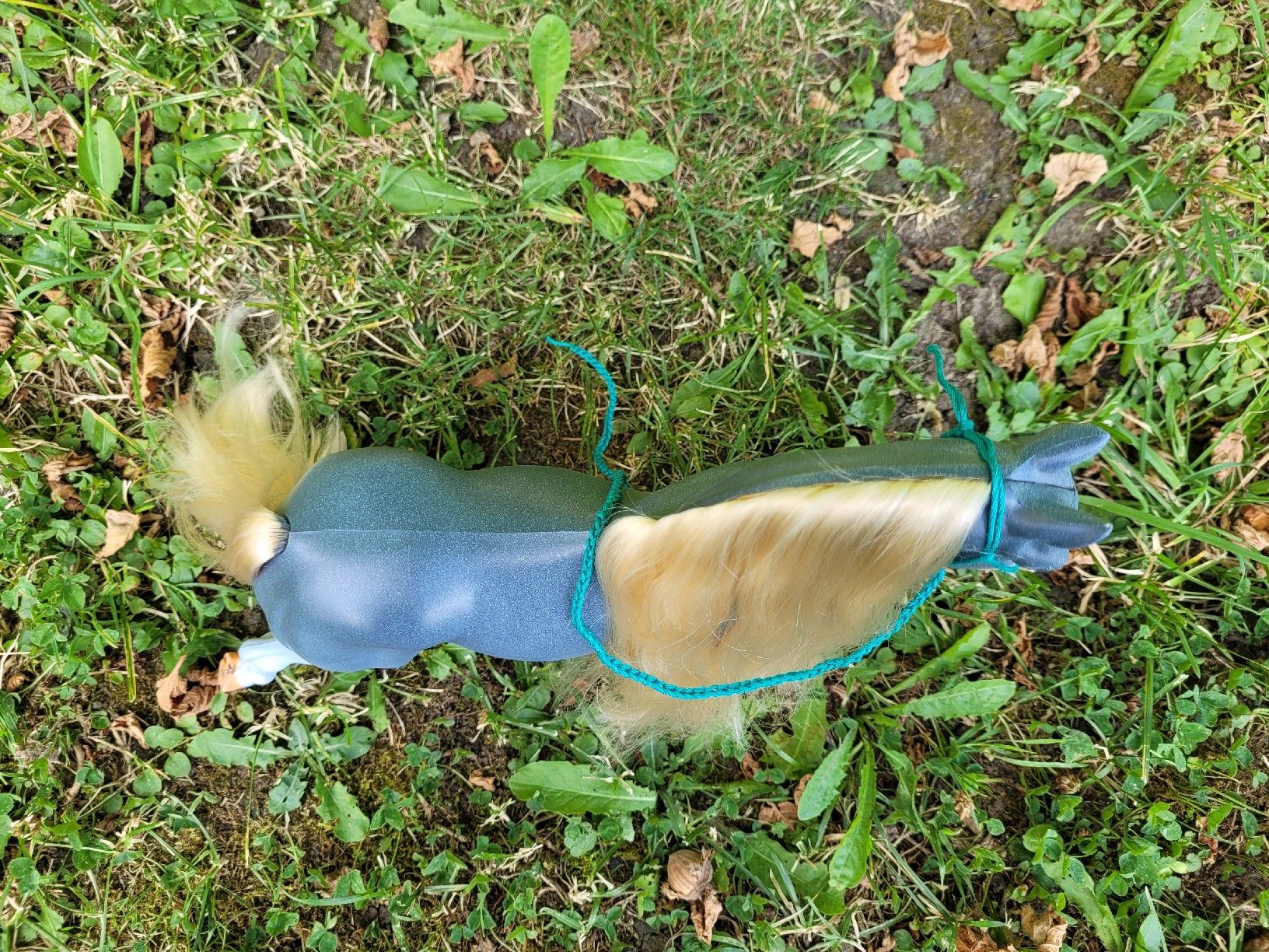Spielzeuge: Barbie Pferd Hengst Silverking Repaint/Unikat – Gebraucht aus Niederbuchsiten von klengyel 7