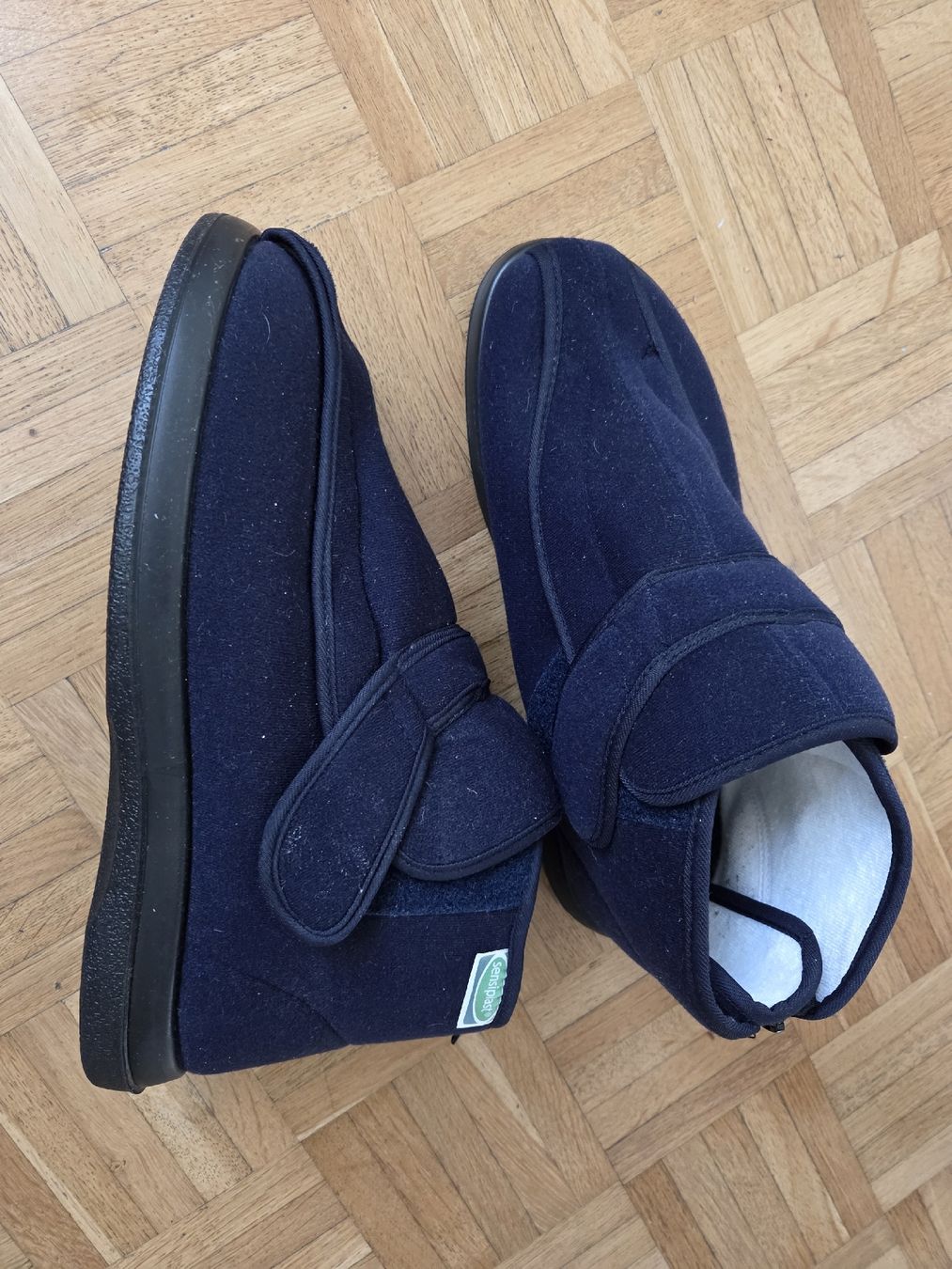 Chaussures hommes: Herren Hausschuhe – D'occasion à Aarau par crissta 1