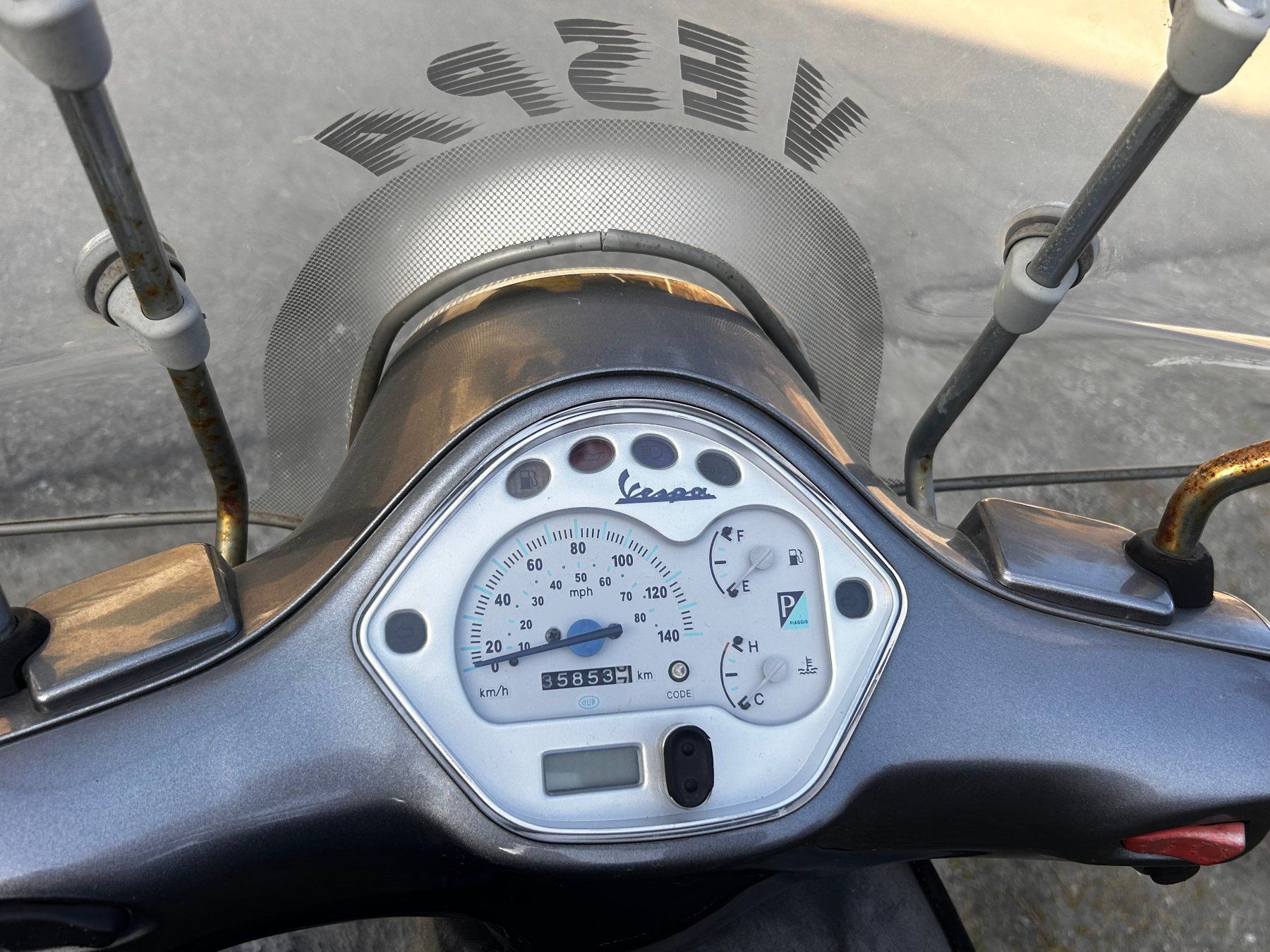 Vespa Scooter: VESPA GT 200 – Usato da Cugy VD venduto da hartopan 1