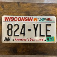 🇺🇸 U.S. Autoschild - Wisconsin 824-YLE - ORIGINAL