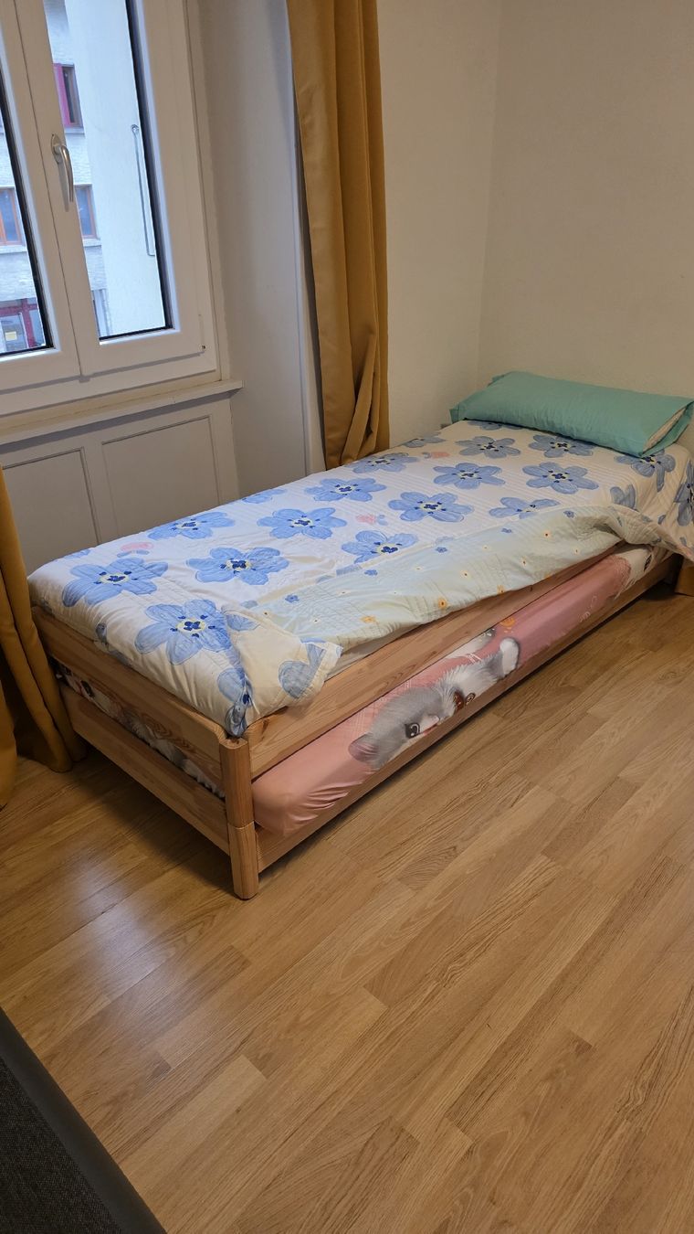 Lits: Lit + matelas – D'occasion à Vétroz par ValCortex 1