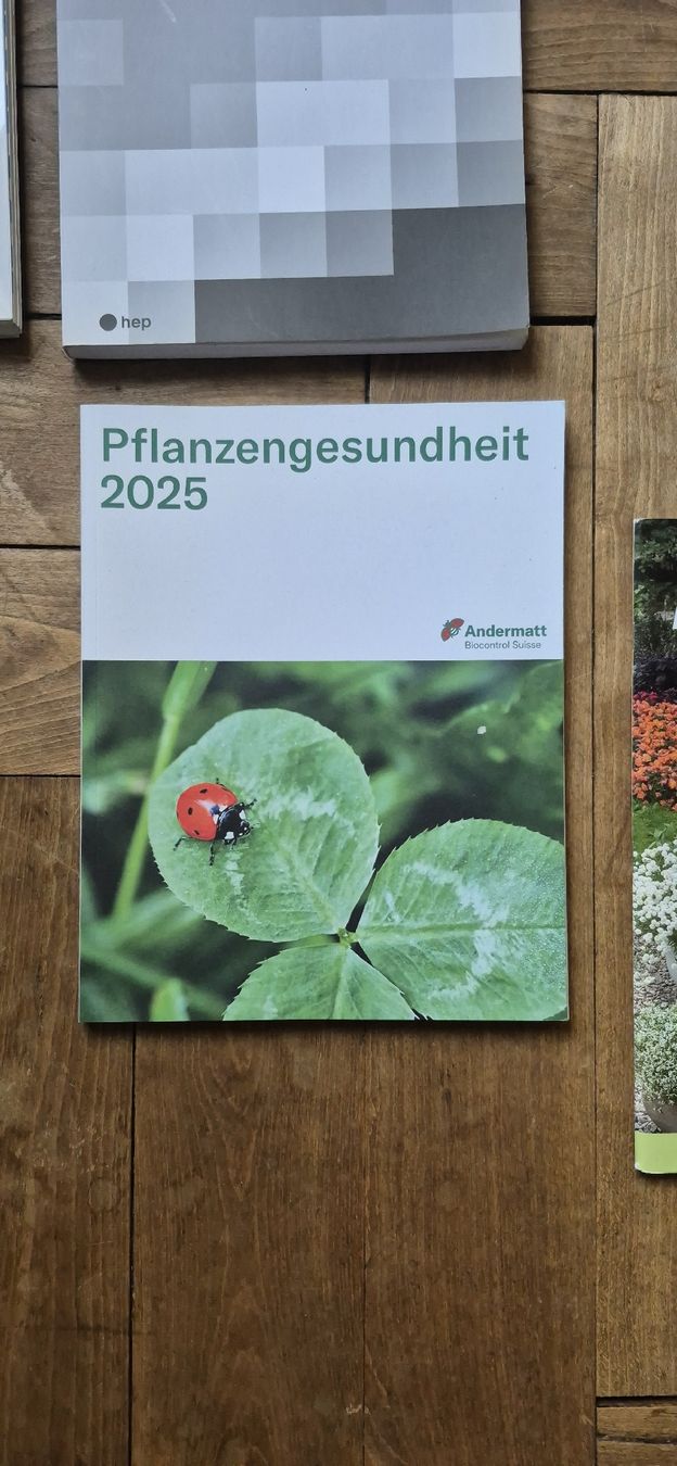 Libri: Pflanzengesundheit 2025 – Usato da Luzern venduto da 365mal