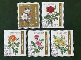 Pro Juventute 2002 - Roses - J364 > J368 - ʘ jour d’émission