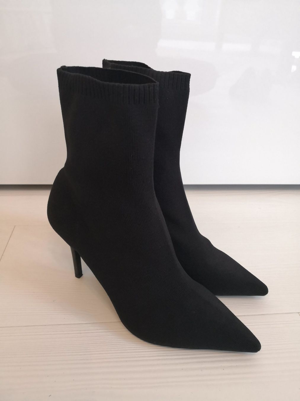 Mango Damenschuhe: 🤩MANGO STIEFEL STRETCH IN SCHWARZ – Neu (gemäss Beschreibung) aus Olten von Naja-Twins-Twins