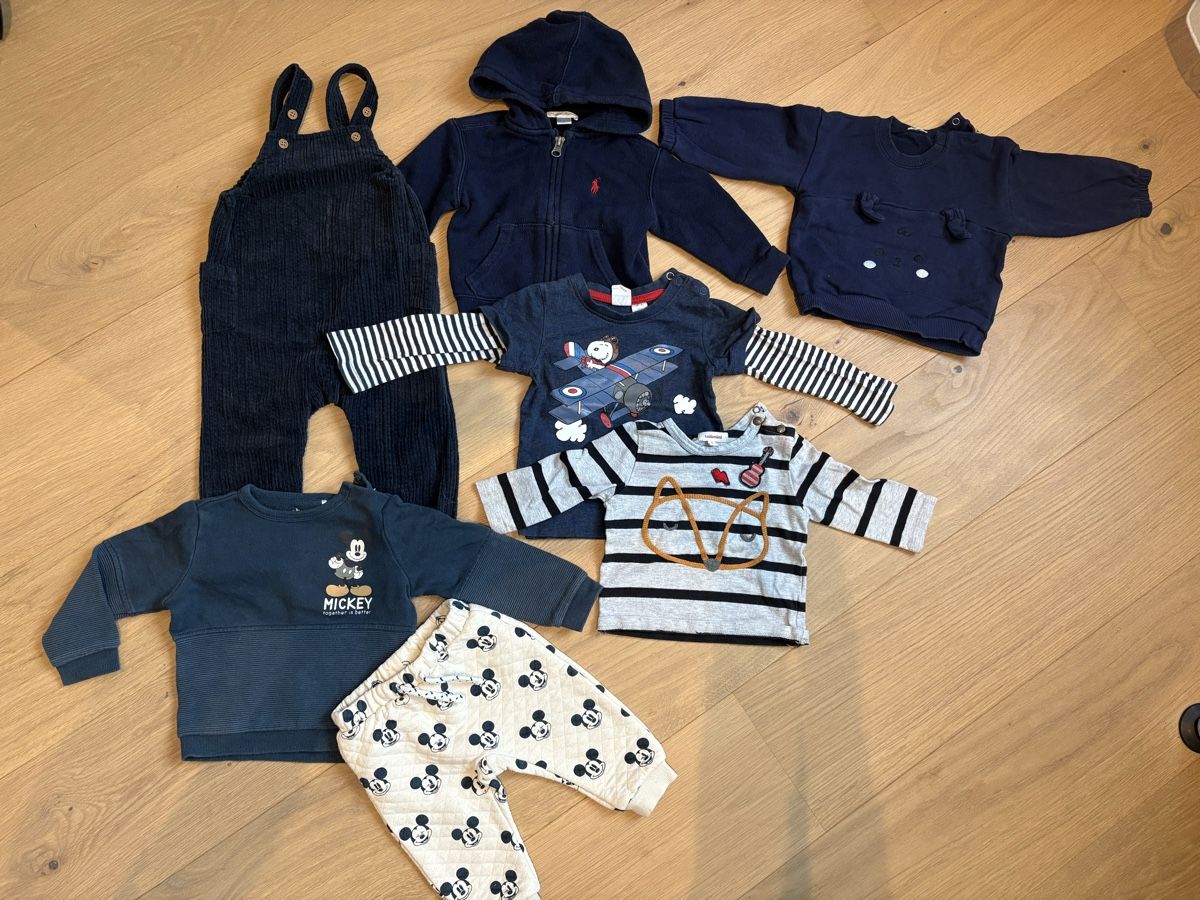 Ensembles coordonnés: Kleiderpaket Junge Grösse 74 – D'occasion à Gebenstorf par Sandra01031