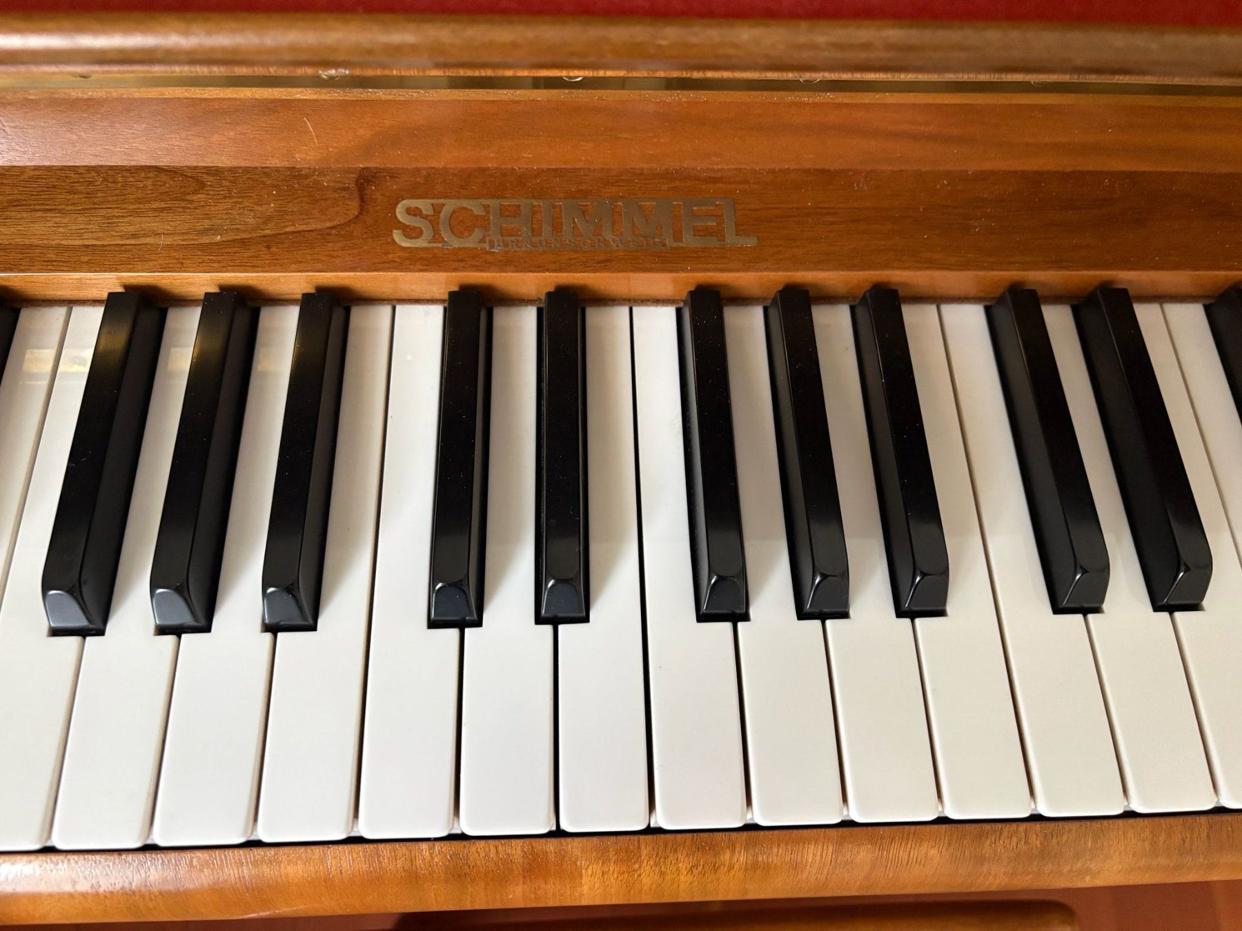 Musikinstrumente: Klavier Schimmel – Gebraucht aus Bern von Henaldo 2