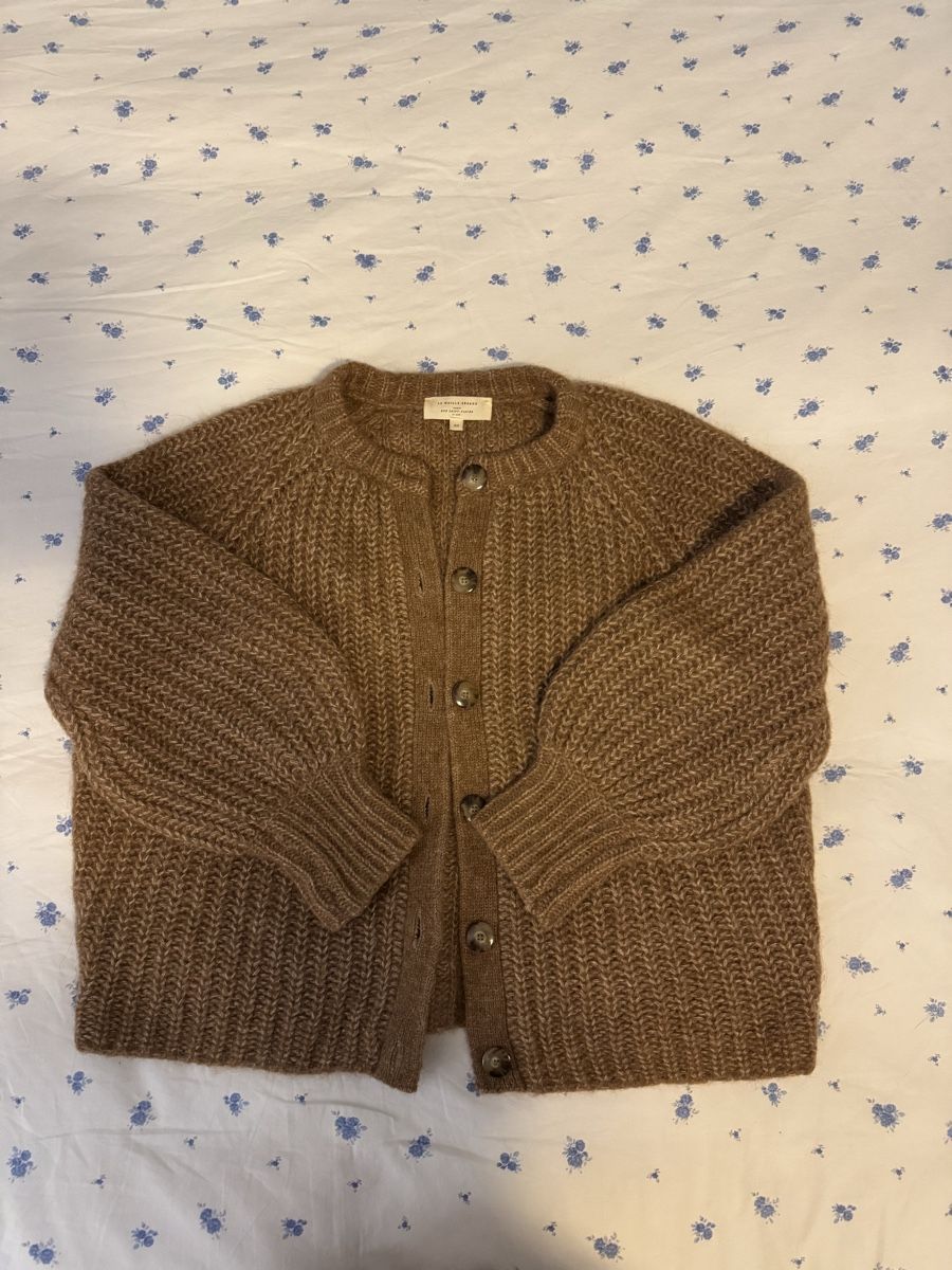 Sezane Maglioni & Felpe: Sèzane Emile Cardigan – Usato da Aarau Rohr venduto da ash_m7hq