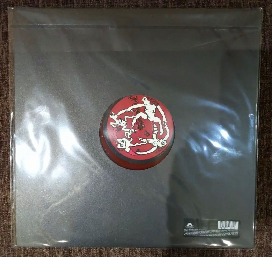 Schallplatten: Celeste : Not your muse (red LP) – Gebraucht aus Genève von yoww123 1