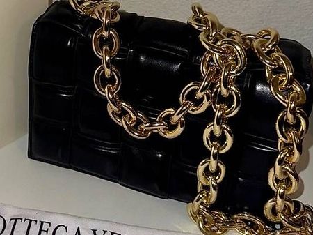 Handtasche  Chain cassette Fashion