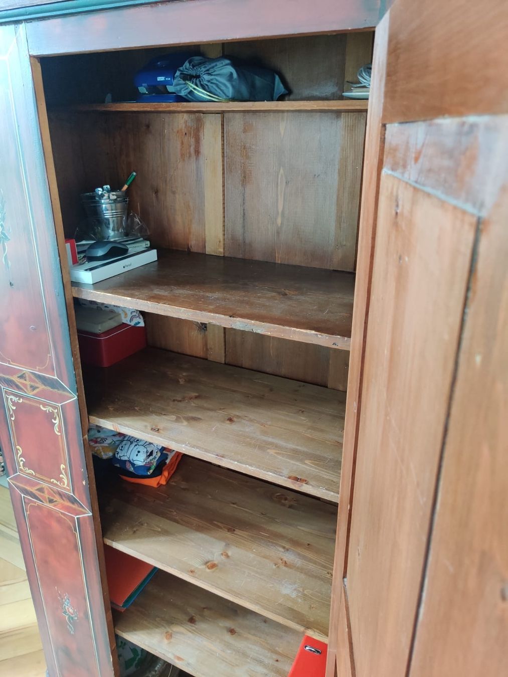 Armadi: Schrank antik – Usato da Düdingen venduto da Boongo 3